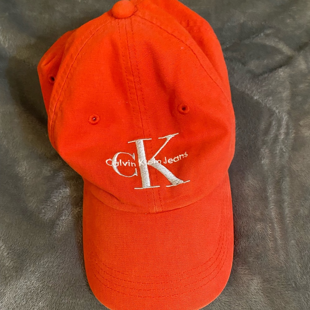 Calvin Klein Jeans Red-Orange Hat